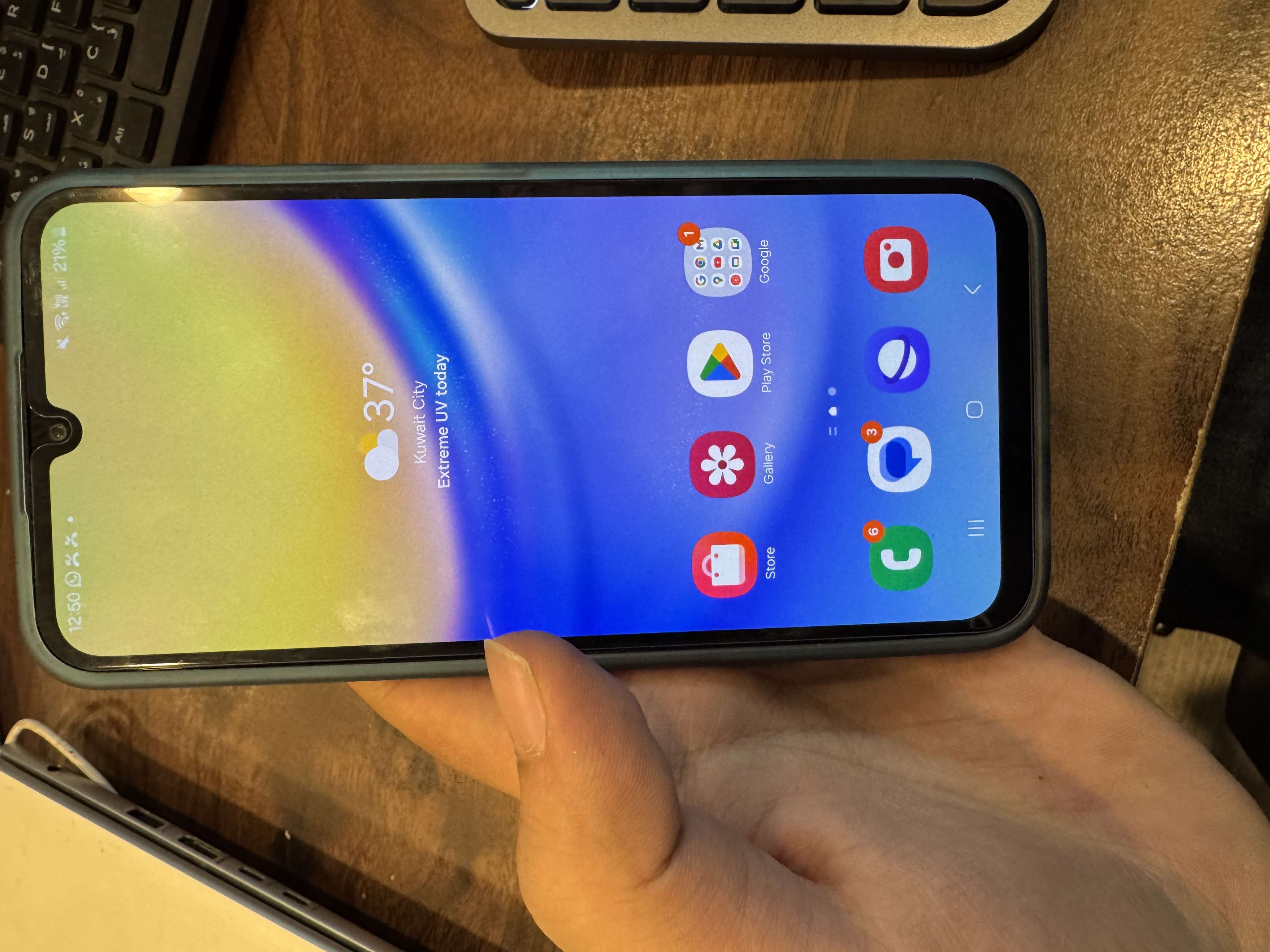 هاتف android للبيع مستعمل
