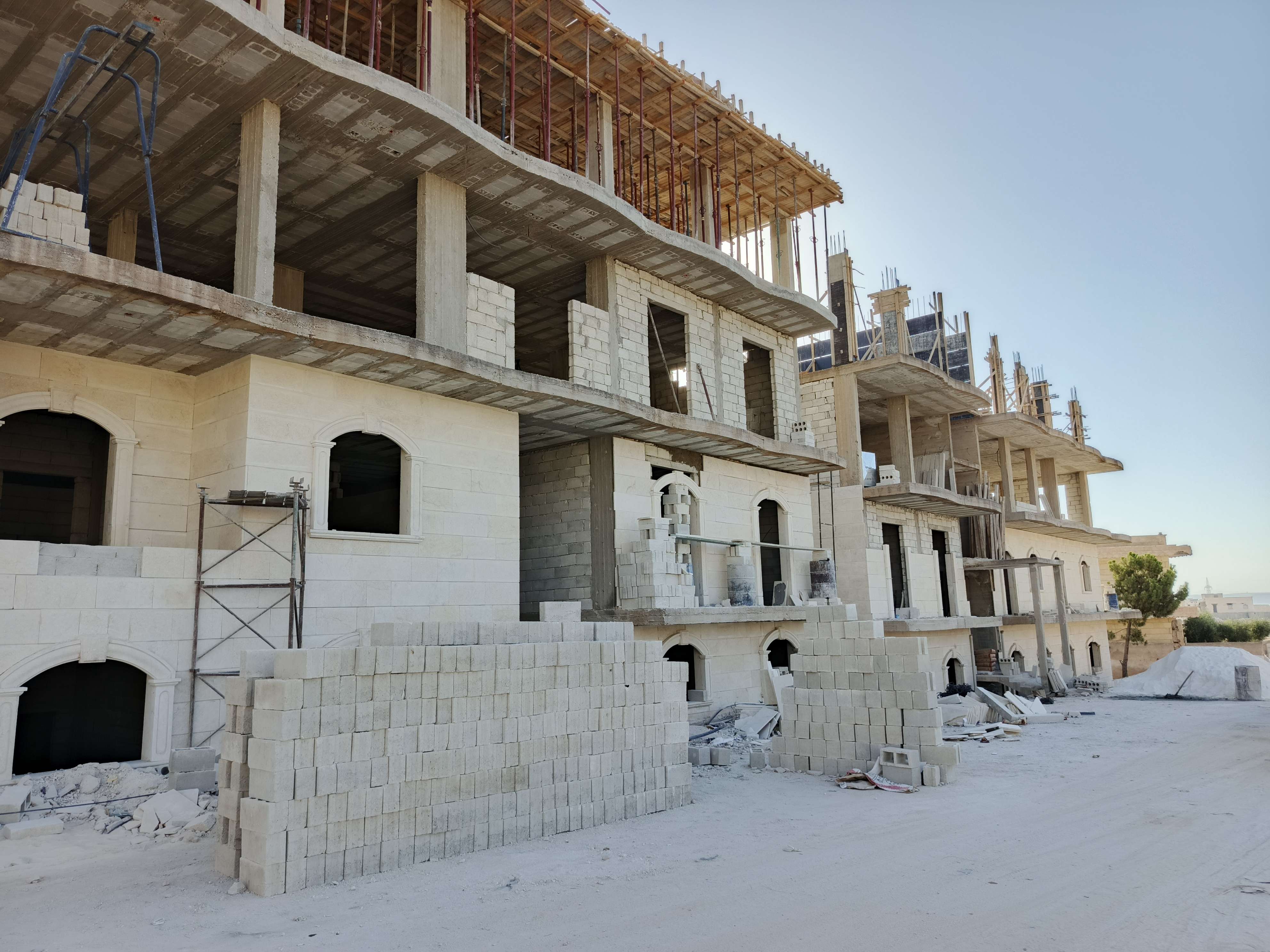 مكتب كنجو عقاري بيع وشراء كفر حمرة شارع المزارع ولدينا بناء جديد